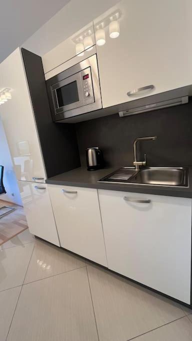 Residence Garden Tower - Parking Prague Ngoại thất bức ảnh