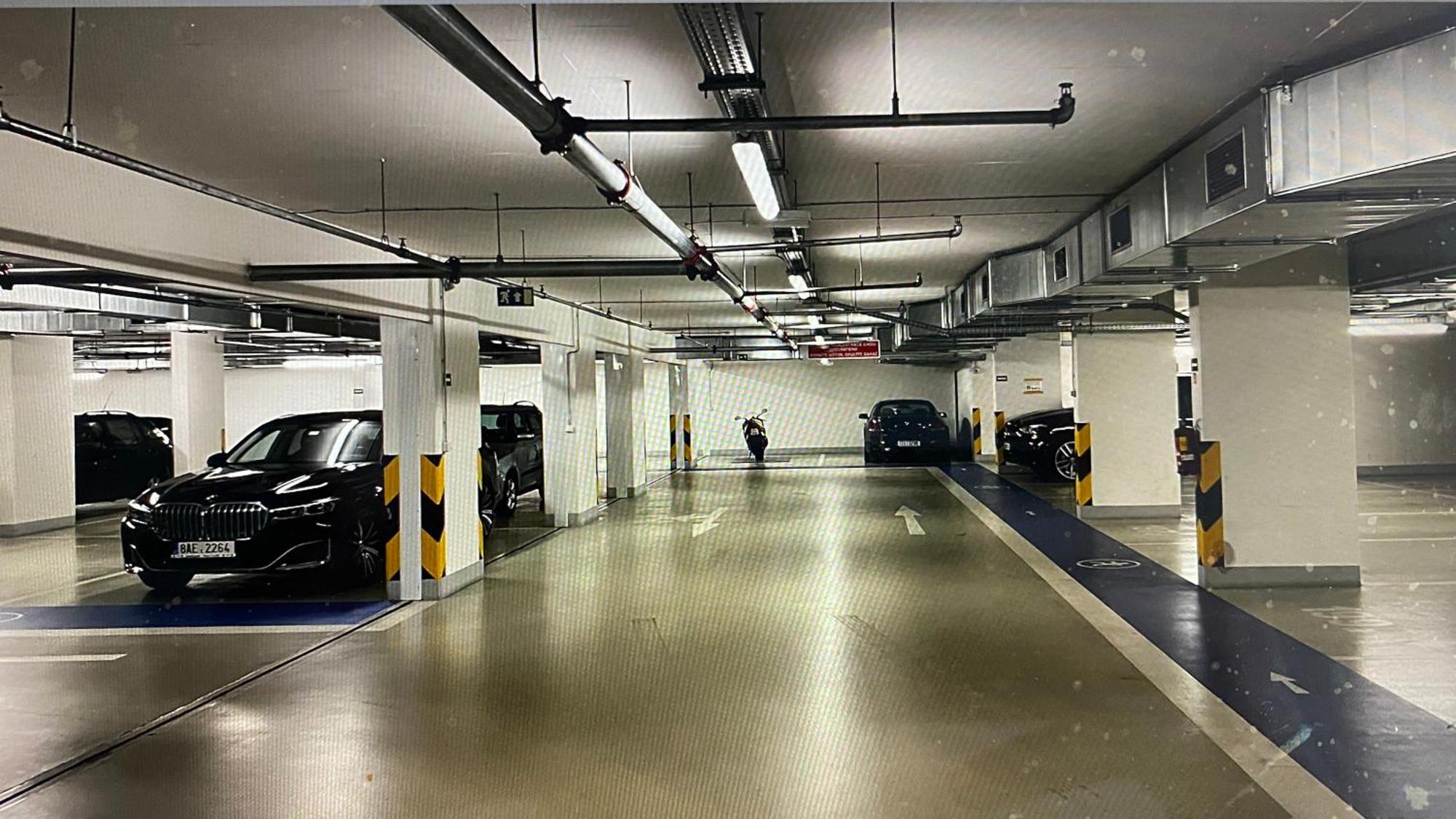 Residence Garden Tower - Parking Prague Ngoại thất bức ảnh